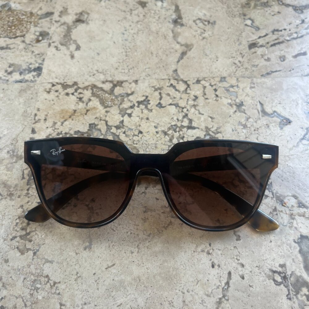 Ray Ban Women's Cat Eye Sunglasses